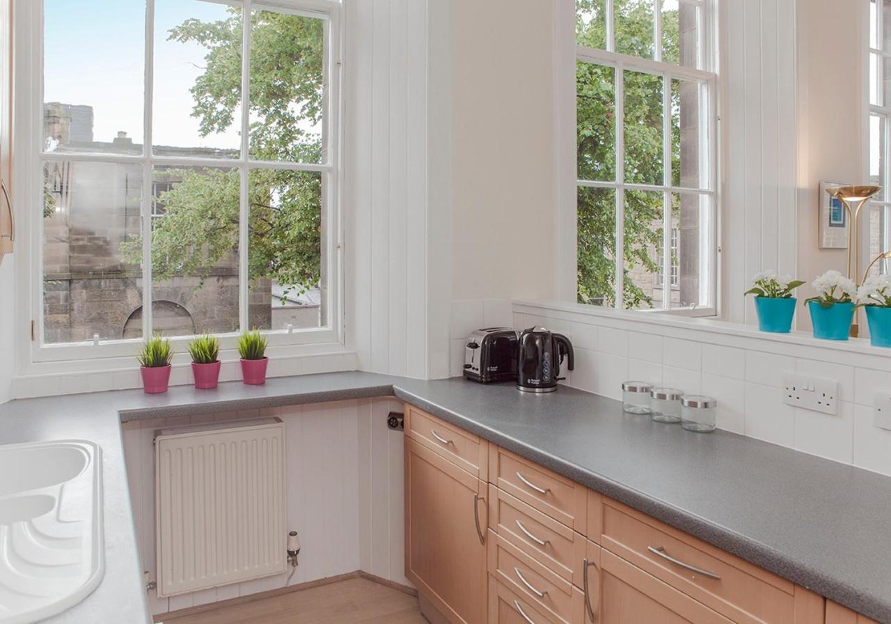 Mapmakers Townhouse - The Edinburgh Address 빌라 외부 사진